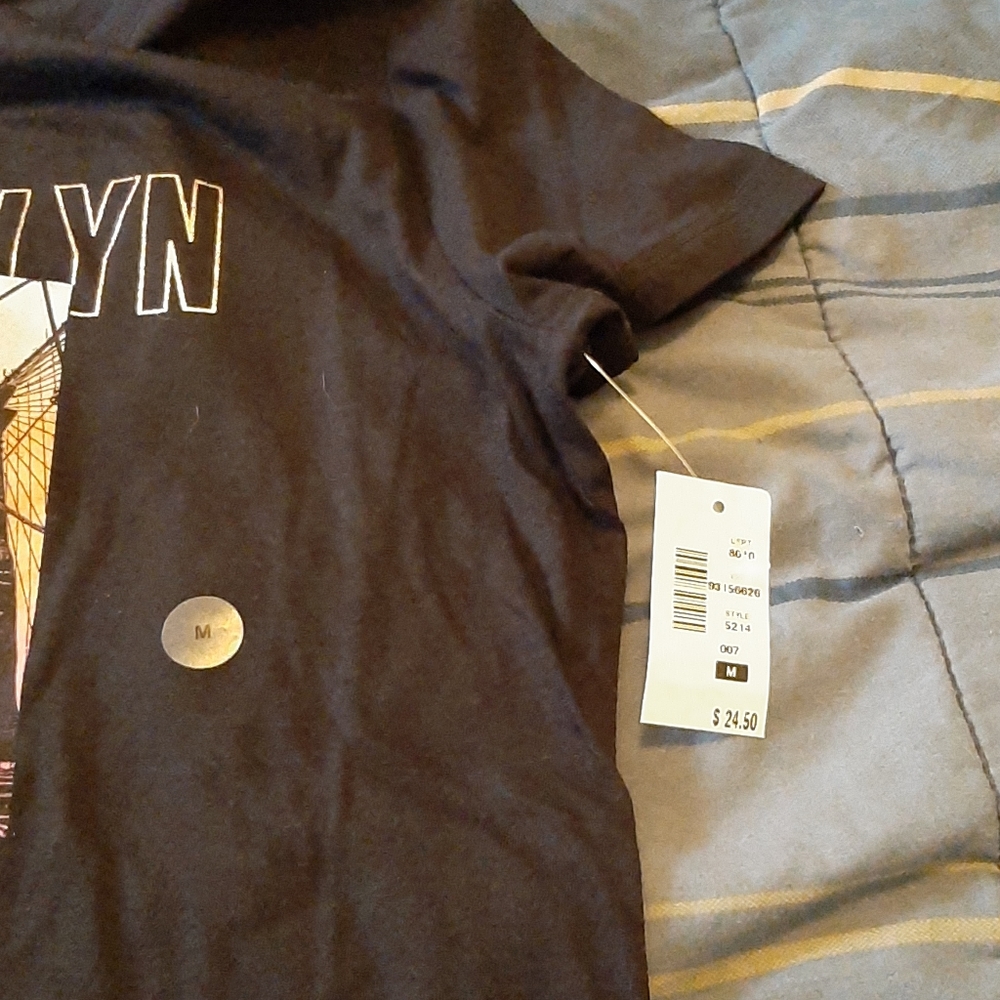 Shirt - Picture 3 of 3